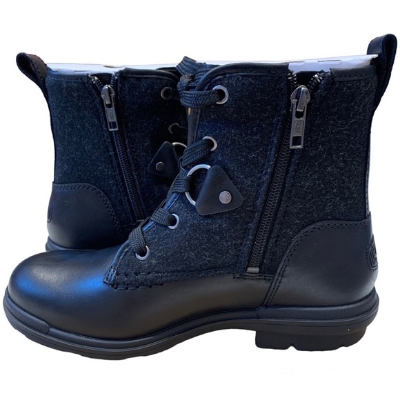 NWT UGG Hapsburg Lace Up Hiker Boots waterproof size 6 - Picture 1 of 7
